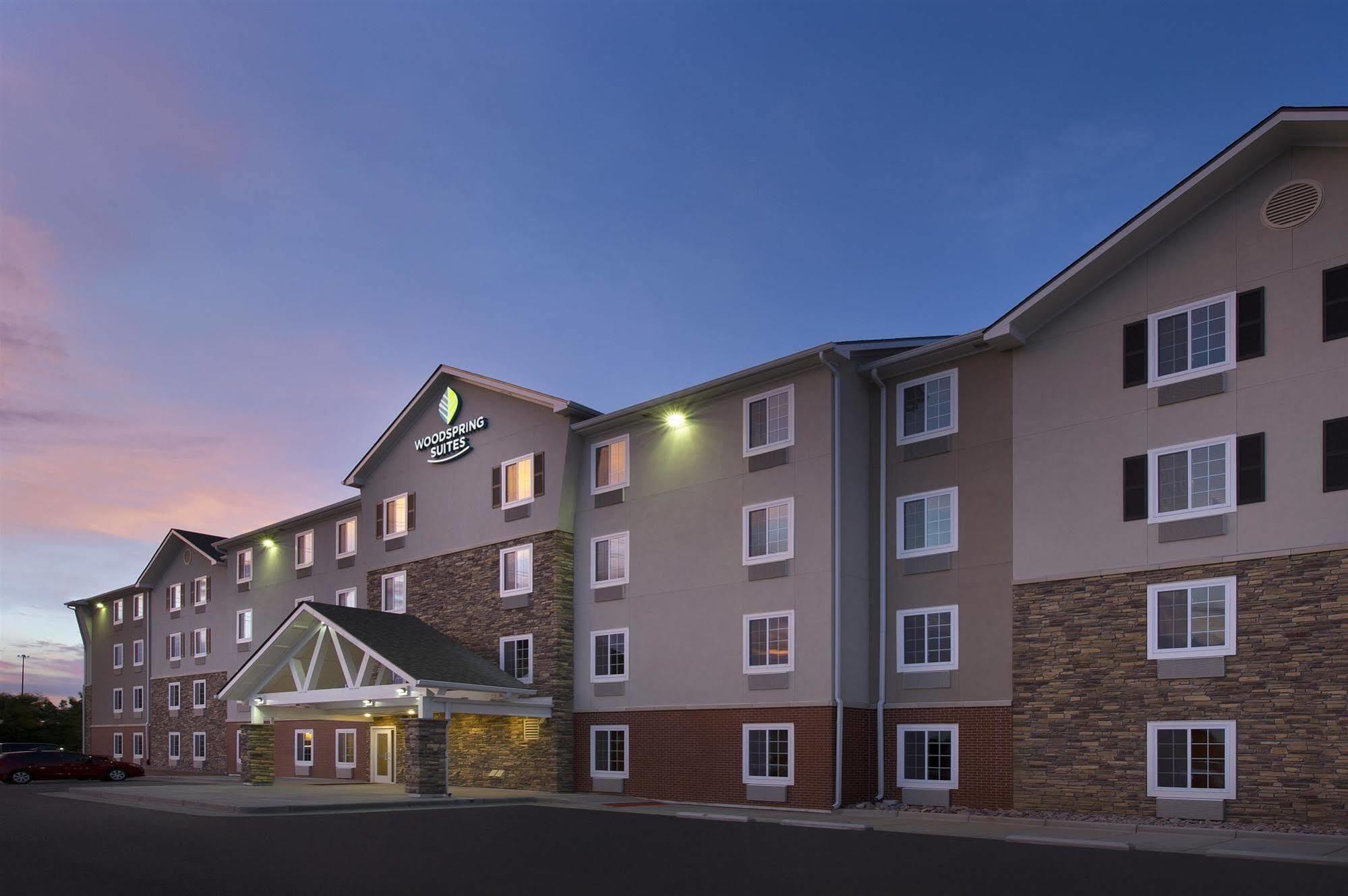 Extended Stay America Suites - Denver - Airport Aurora Exterior photo